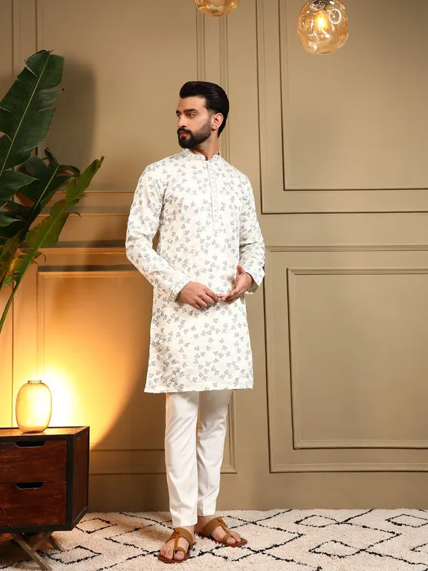 off_white-_Star_Silk_Straight_Embroidered_Kurta_For_Men