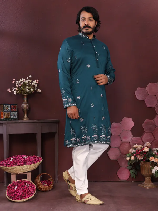 rama_green-_Star_Silk_Straight_Embroidered_Kurta_For_Men