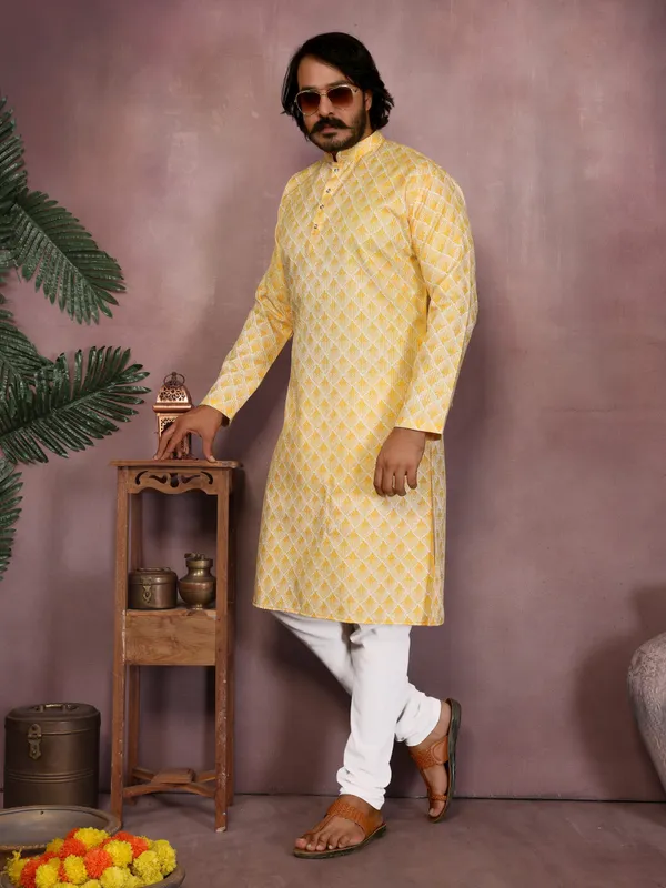 yellow-_Star_Silk_Straight_Embroidered_Kurta_For_Men