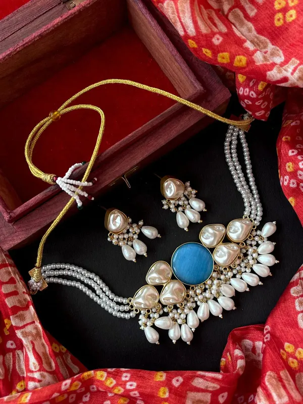 Sea_Shell_With_Big_Round_Monalisa_Stone_Choker_With_Earring_Set_For_Women_&_Girls