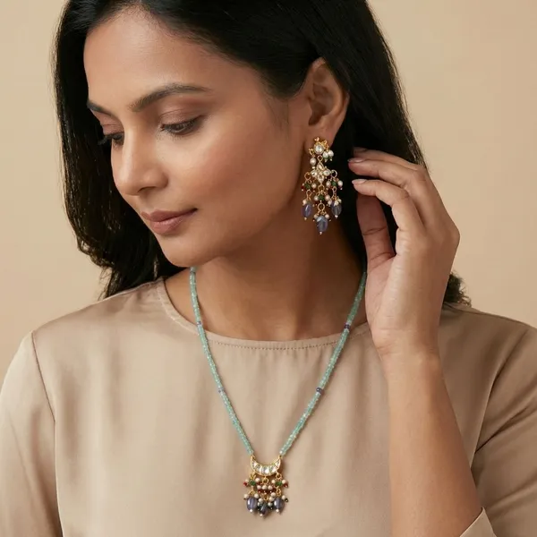 Kundan_With_Stone_Beads_Pendant_Mala_Necklace_And_Earring_Set_For_Women_&_Girls