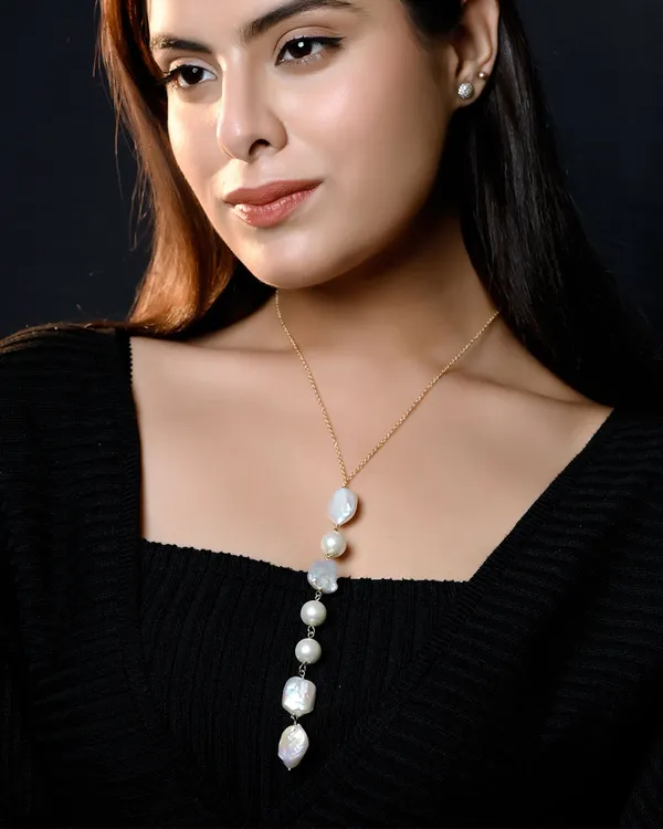 White_Dew_Drops_Chain_Necklace_With_Freshwater_And_Shell_Pearls