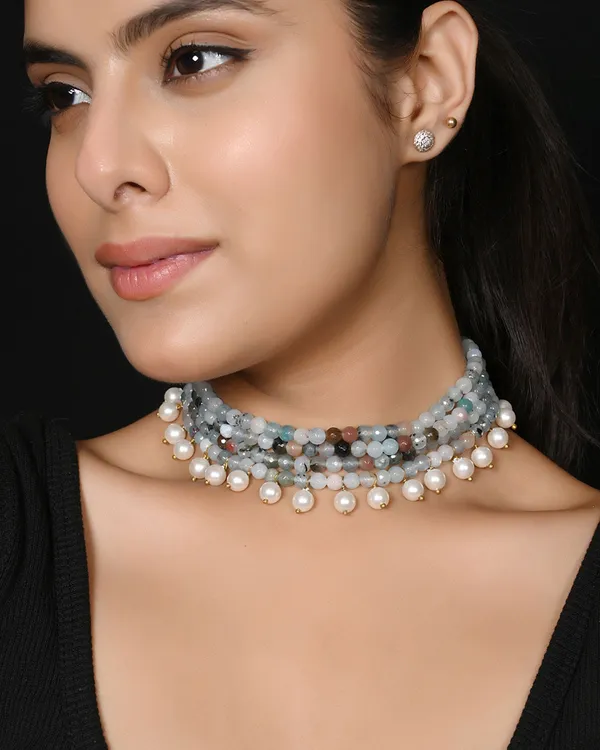 Blue_And_White_Blue_Bloom_Choker_Necklace_With_Onyx_Stones_And_Shell_Pearls