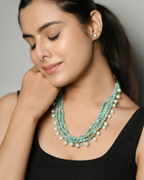Green_And_White_Eternal_Bloom_Collar_Necklace_With_Jade_Stones_And_Shell_Pearls