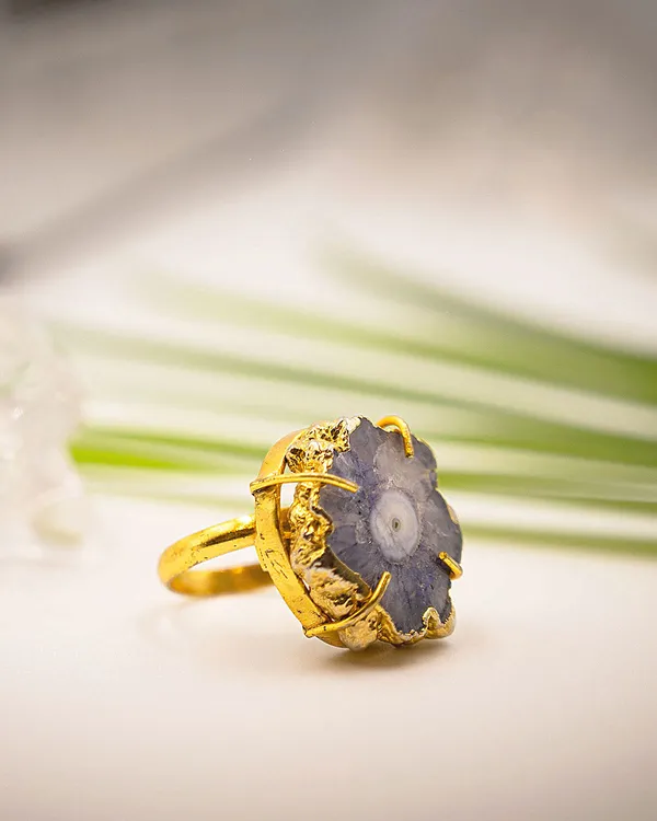 Black_Shimmer_Nest_Adjustable_Ring_With_Purple_Druzy_Stone