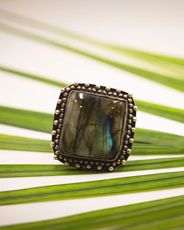 Black_Labradorite_Adjustable_Ring