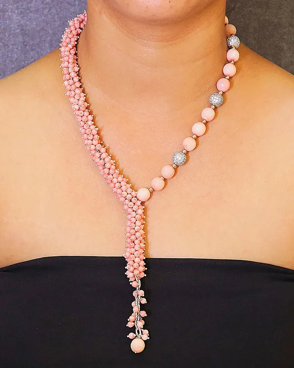 Pink_Earthly_Luxe_Coral_And_Agate_Stones_Necklace