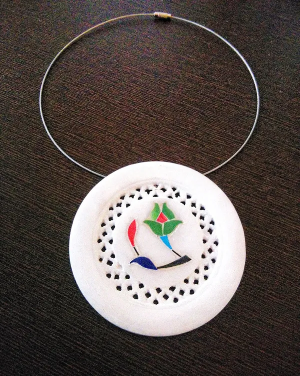 White_And_Marble_Marbella_Marble_Pendant_Necklace
