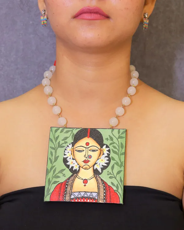 Green_Baroque_Blush_Hand_Painted_Necklace