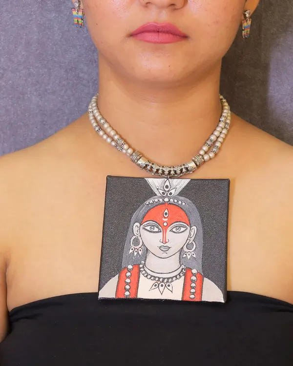 Red_Divya_Roop_Hand_Painted_Canvas_Necklace