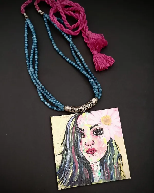 Green_Blossom_Muse_Hand_Painted_Necklace