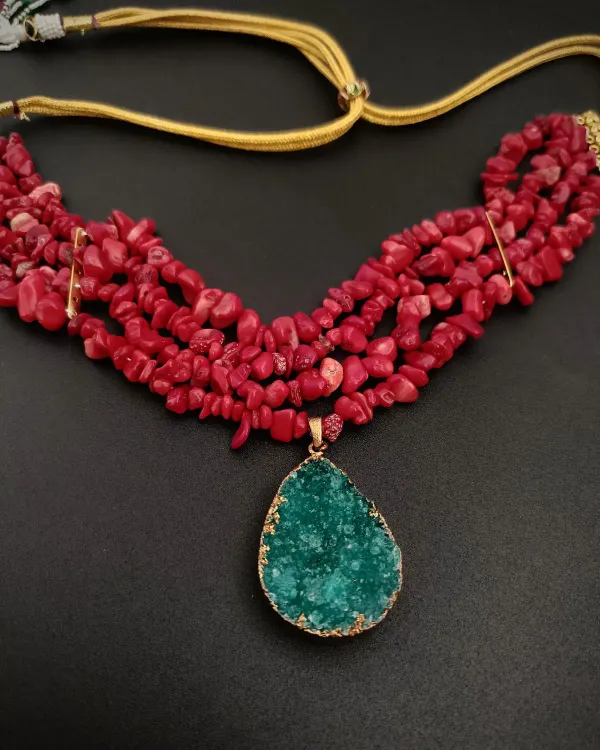 Blush_Reef_Coral_Choker_Necklace