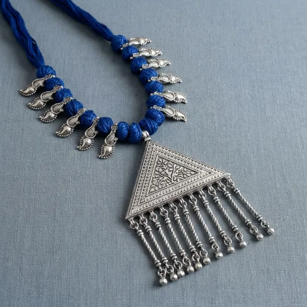 Blue_Gypsy_Strands_Necklace_Thread_And_German_Silver_Pendant
