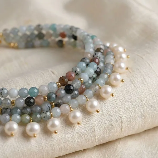 Blue_And_White_Blue_Bloom_Choker_Necklace_With_Onyx_Stones_And_Shell_Pearls