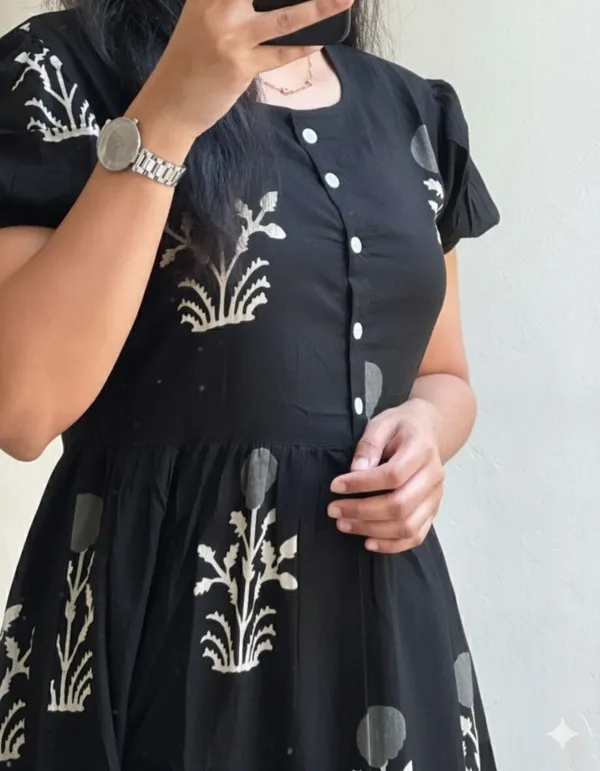 Black_Rayon_Flared_Round_Neck_Gown_For_Women