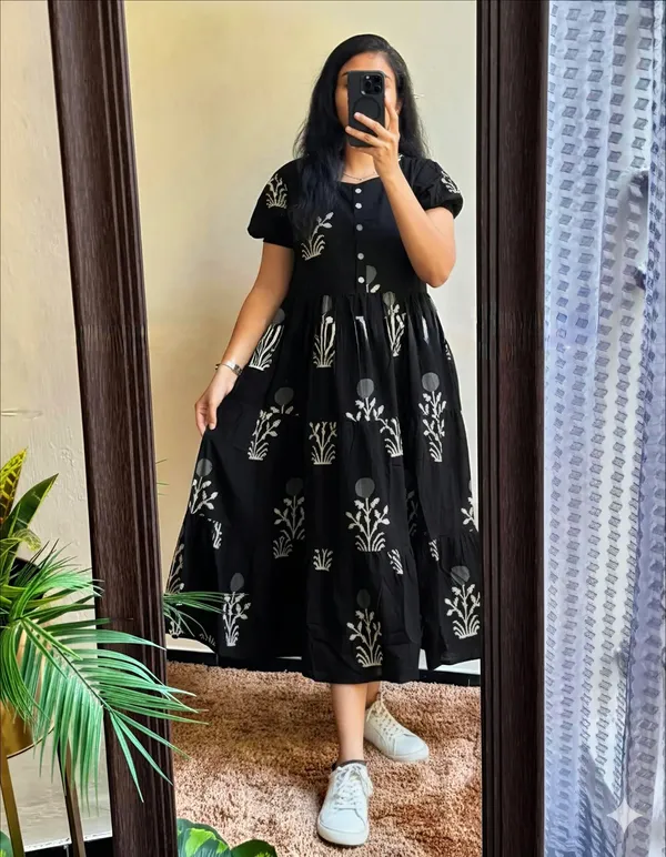 Black_Rayon_Flared_Round_Neck_Gown_For_Women