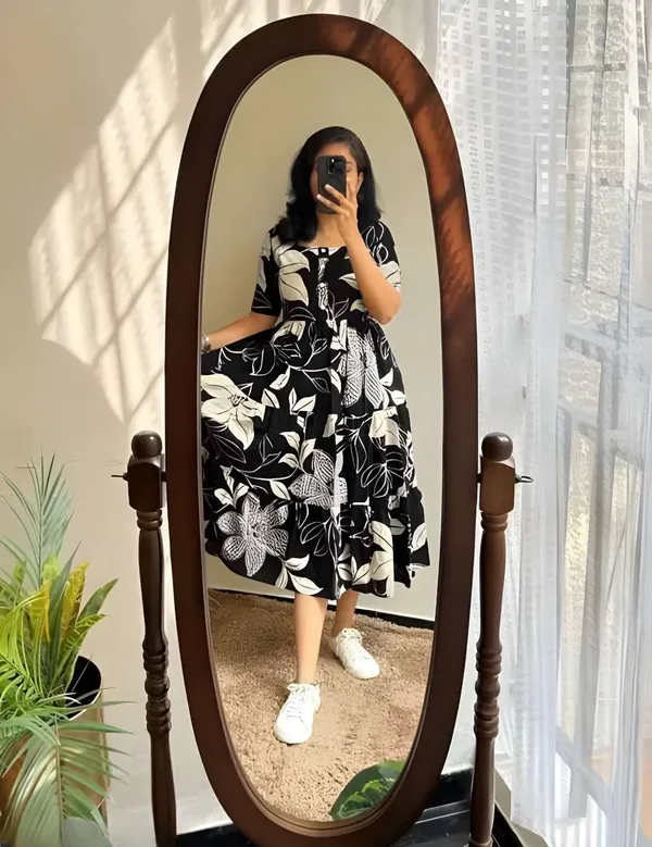 Black_Rayon_Flared_Round_Neck_Gown_For_Women
