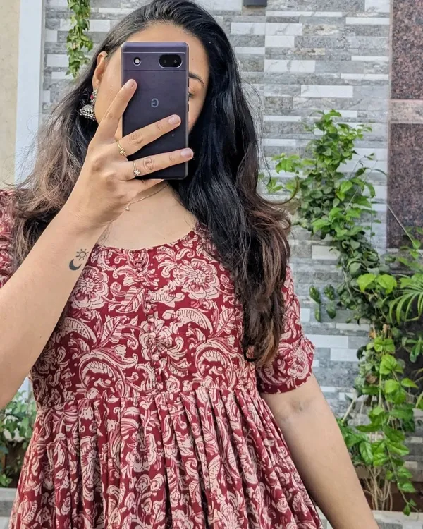 Maroon_Rayon_Flared_Round_Neck_Gown_For_Women