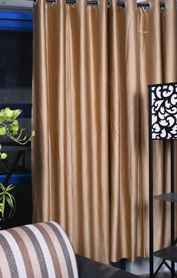 Brown_Polyster_Curtain_For_Home_And_Decor