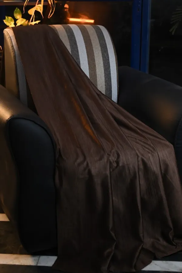 Brown_Polyster_Curtain_For_Home_And_Decor
