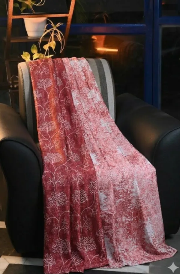 Red_And_Peach_Polyster_Curtain_For_Home_And_Decor_(Pack_Of_2)