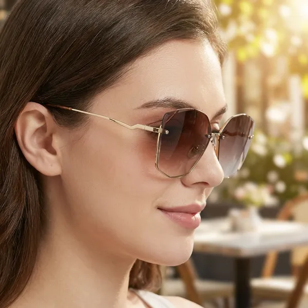 Multicolour_Plastic_Frame_And_Uv_Protection_Lens_Casual_Sunglasses_For_Women_(Buy_1_Get_1_Free)