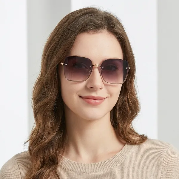 Multicolour_Plastic_Frame_And_Polarized_Lens_Casual_Sunglasses_For_Women_(Buy_1_Get_1_Free)