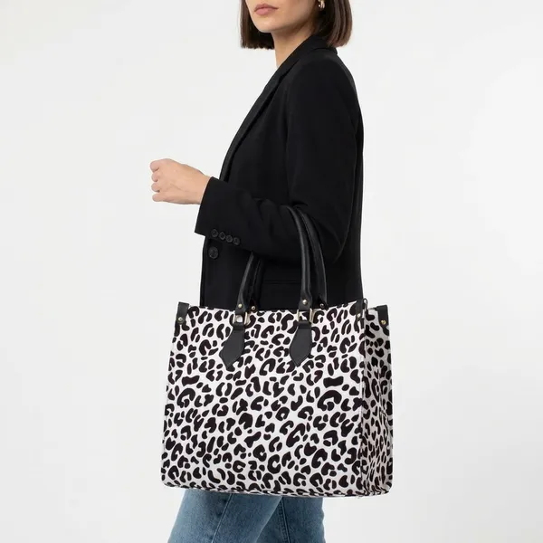 White_And_Black_Synthetic_Leather_Casual_Luxury_Handbags_For_Women_(Buy_1_Get_1_Free)