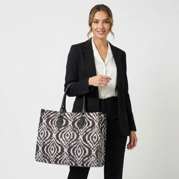 White_And_Black_Synthetic_Leather_Casual_Luxury_Handbags_For_Women_(Buy_1_Get_1_Free)