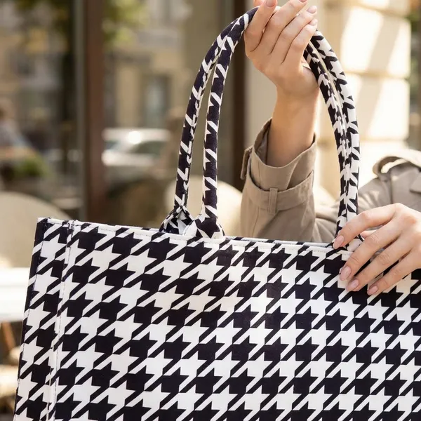 White_And_Black_Synthetic_Leather_Casual_Luxury_Handbags_For_Women_(Buy_1_Get_1_Free)