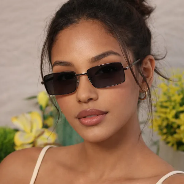 Multicolour_Polycarbonate_Casual_Sunglasses_For_Women_(Buy_1_Get_1_Free)