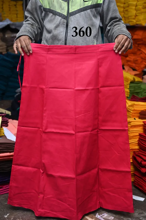 Pink_100%_Cotton_Premium_and_Elegant_Peti_Soft_Petticoat_(Measurements:_Waist_–_42_inches_|_Hips_–_48_inches_|_Length_–_38_inches_|_Bottom_Ghera_–_74_inches)_360