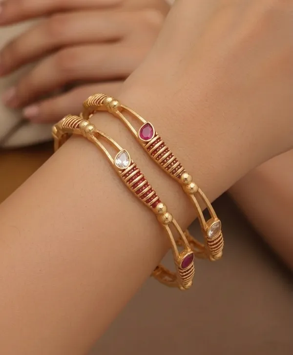 Premium_Quality_Daily_Use_Gold_Plated_Bangles_For_Women_(_2_Pcs)