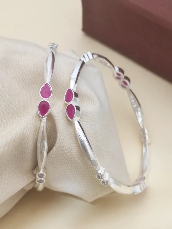 Combo_of_AD_Diamond_Studded_Bangles_For_women_–_Gold_&_Silver_Plated_(Set_of_4)