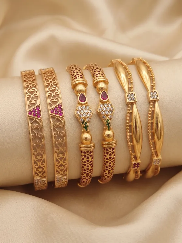 Designer_Gold_Plated_Bangle_Combo_–_Set_of_3_Pairs