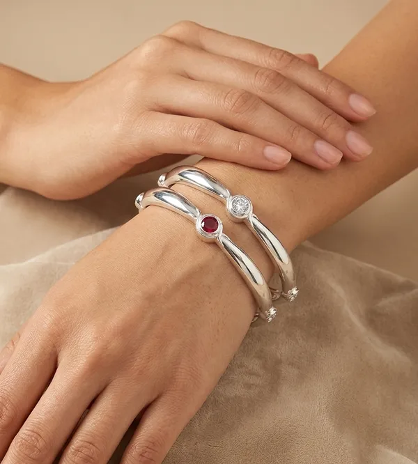 Elegant_Dual-Tone_Gemstone_Bangles_Set_(Gold_&_Silver_Finish)