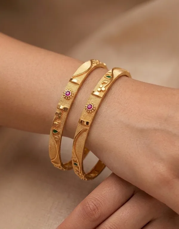 Gold_Plated_Designer_Bangle_Combo_Set_for_Women_|_Stone_Studded_Traditional_Kada_Bracelets