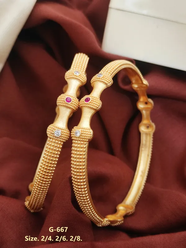High_Gold_Plated_Diamond_Studded_6_Pcs_Bangles_for_women