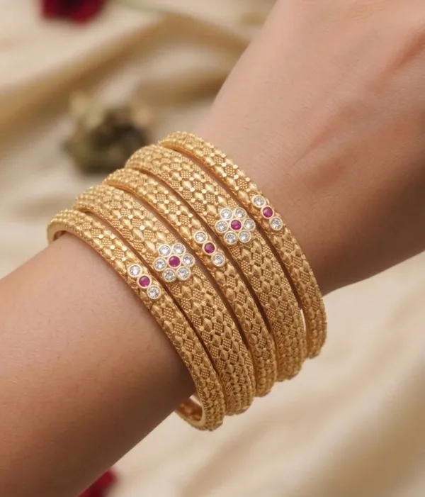Micro_Gold_Plated_Patala_Bangles_For_Women_(6_Pcs)