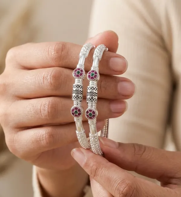 Premium_Oxidized_Silver_Traditional_Silver_Plated_Bangles_(Set_of_2)