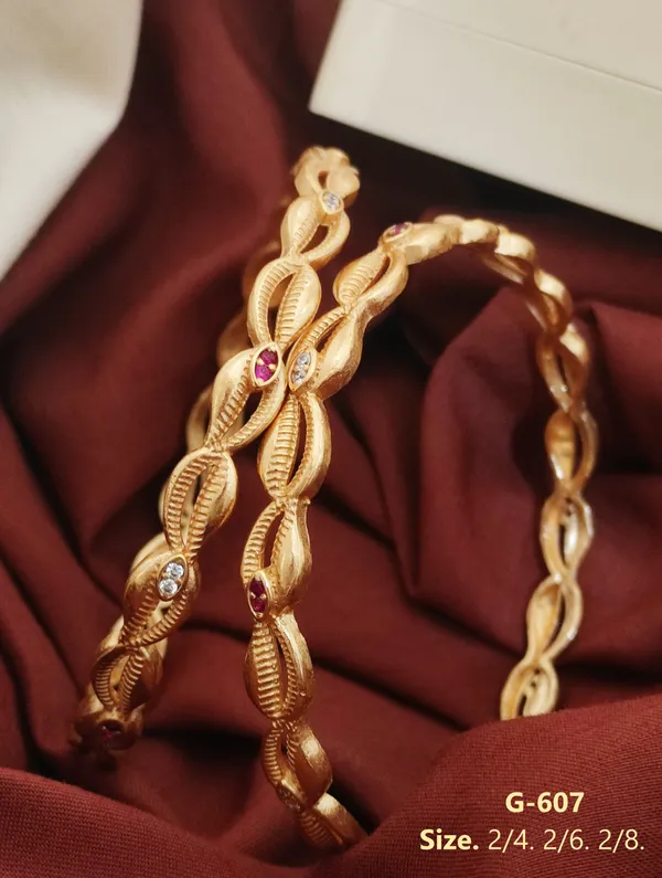 Gold_Plated_Micro_Premium_Bangles_For_Women_Pack_Of_2