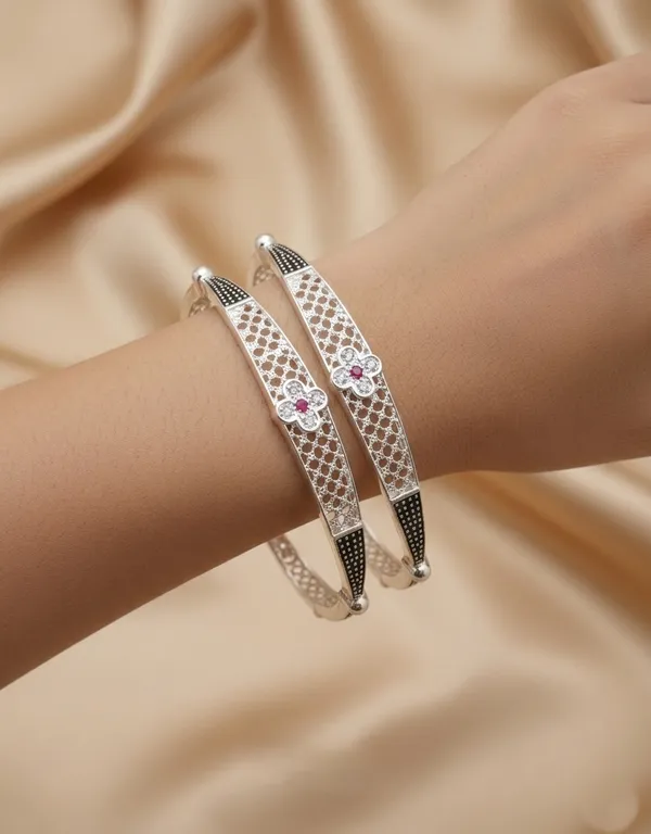 Silver_Plated_Bangles_With_Flower_Design_Pack_of_2_