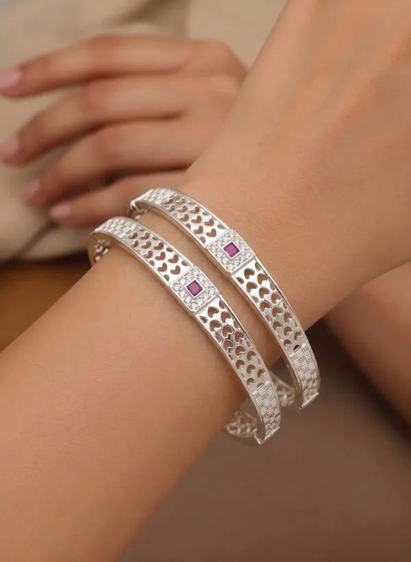 Silver_Plated_Ruby_&_White_Diamond_Studded_Elegant_Brass_Bangles