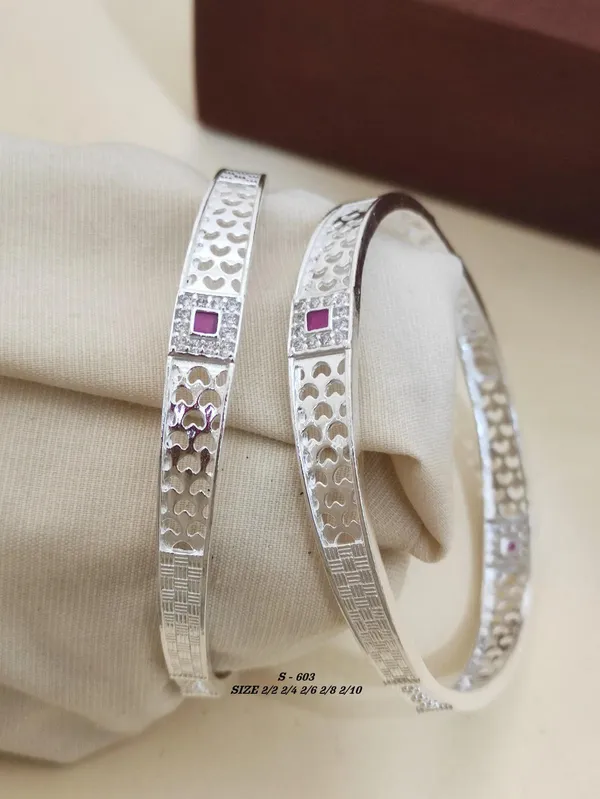 Silver_Plated_Ruby_&_White_Diamond_Studded_Elegant_Brass_Bangles