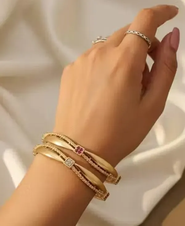 Gold_Plated_Bangles_|_Beautiful_Design_With_Cz_Diamond_2_Pcs