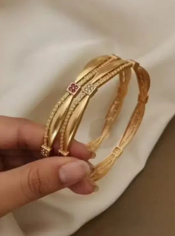 Gold_Plated_Bangles_|_Beautiful_Design_With_Cz_Diamond_2_Pcs