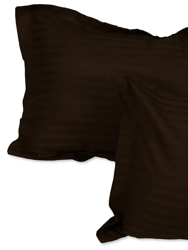 Brown_Satin_Striped_Bedsheet_With_Pillow_Covers