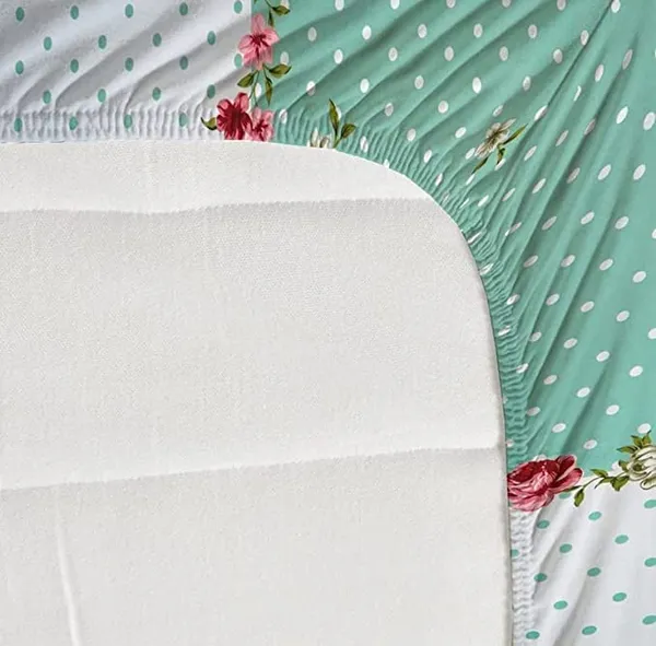 Multicolor_Cotton_Fitted_Bedsheet_With_Pillow_Covers