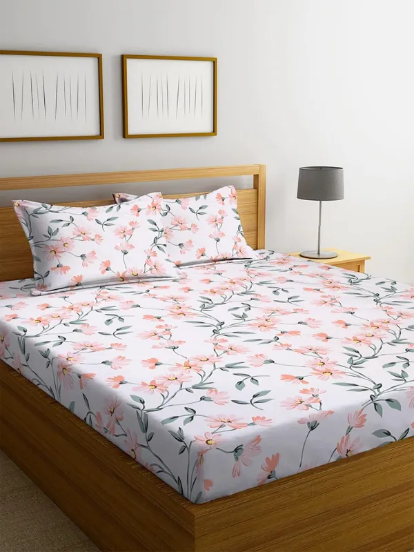 Multicolor_Cotton_Fitted_Bedsheet_With_Pillow_Covers