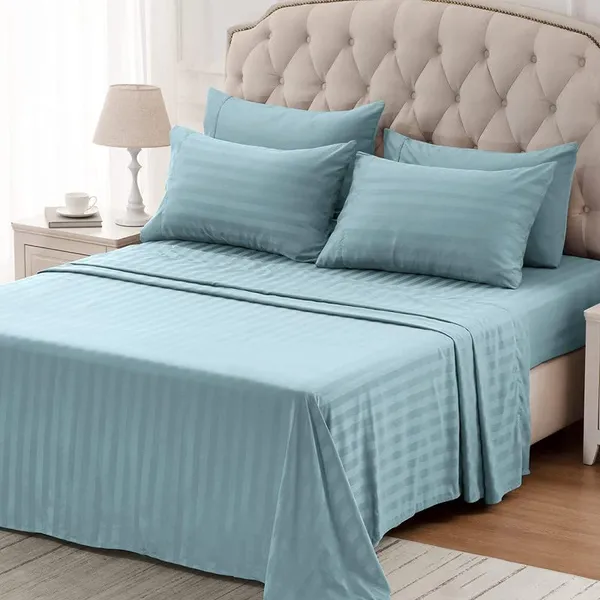 Multicolor_Cotton_Striped_Bedsheet_With_Pillow_Covers